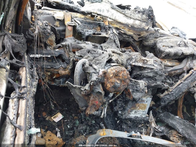 2017 BMW X1 WBXHT3C35H5F70971 Photo 6