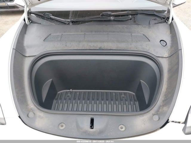 2021 TESLA MODEL Y 5YJYGDEE8MF241287 Photo 9