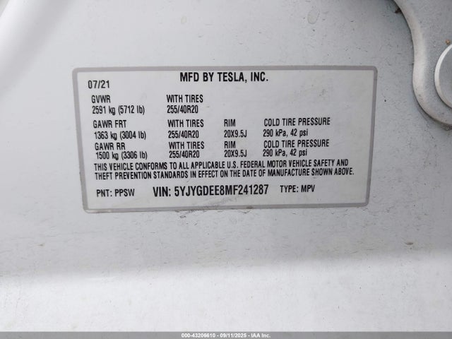 2021 TESLA MODEL Y 5YJYGDEE8MF241287 Photo 8