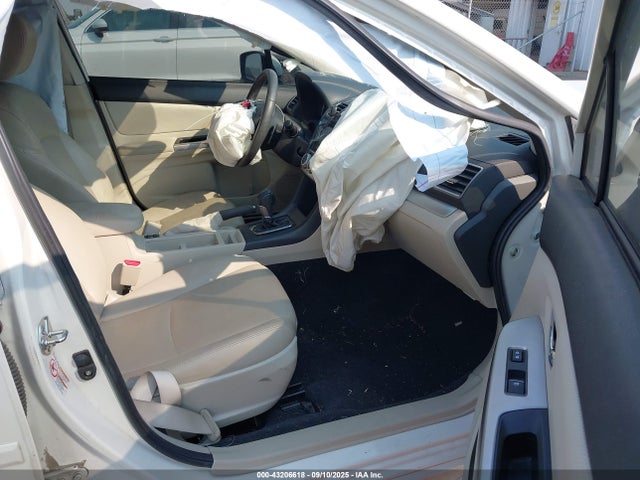 JF1GPAU67GH299454 Subaru 2.0l na