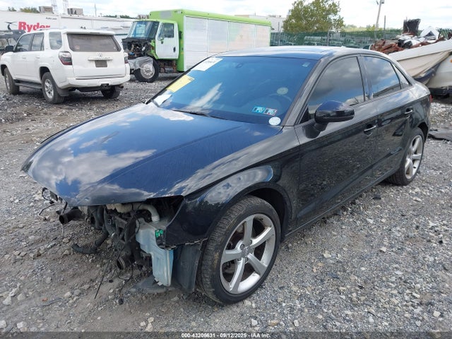 Audi S3 2015 WAUBFGFF8F1076108 Image 2
