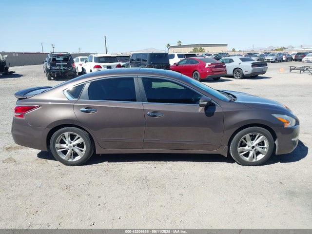 1N4AL3AP5EN214863 Nissan 2014