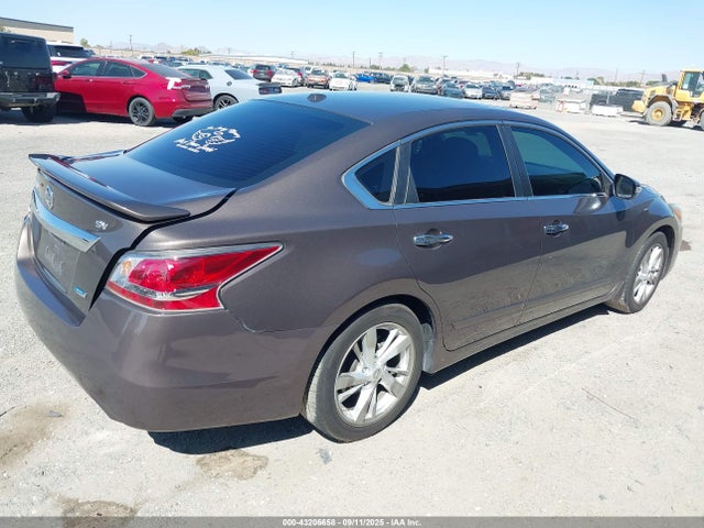 1N4AL3AP5EN214863 Nissan 2014