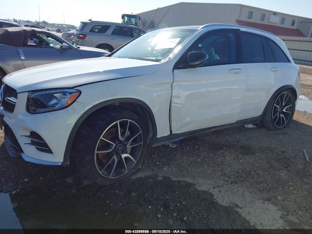 WDC0G6EB6HF172304 Mercedes-Benz m276