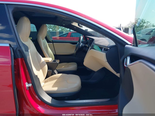 2015 TESLA MODEL S 5YJSA1H29FFP70855 Photo 4