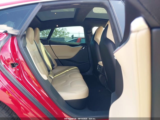 2015 TESLA MODEL S 5YJSA1H29FFP70855 Photo 7