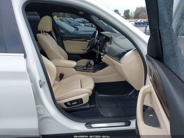 5UXTR7C54KLE93803 BMW 2019