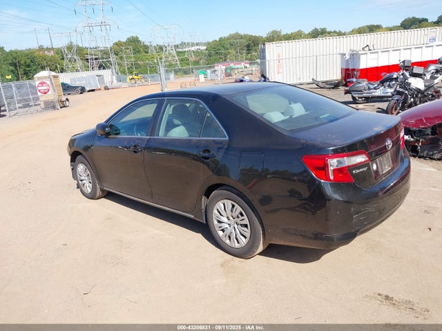 Toyota 2ar-fe 2014 4T4BF1FK0ER341504 Image 3