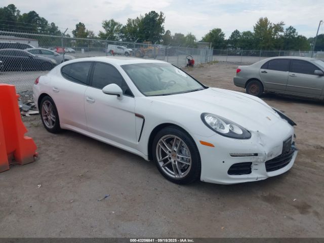 2014 PORSCHE PANAMERA WP0AA2A75EL008092