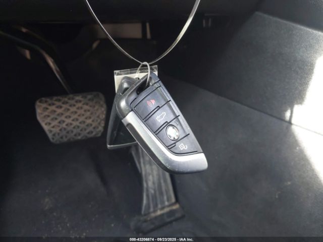 2019 BMW X3 5UXTR9C54KLP77571 Photo 10