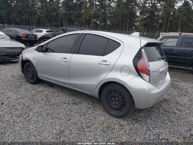 JTDKDTB35F1577860 Toyota 1nz-fxe+1lm
