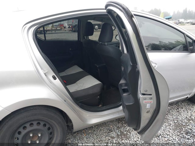 JTDKDTB35F1577860 Toyota 1nz-fxe+1lm