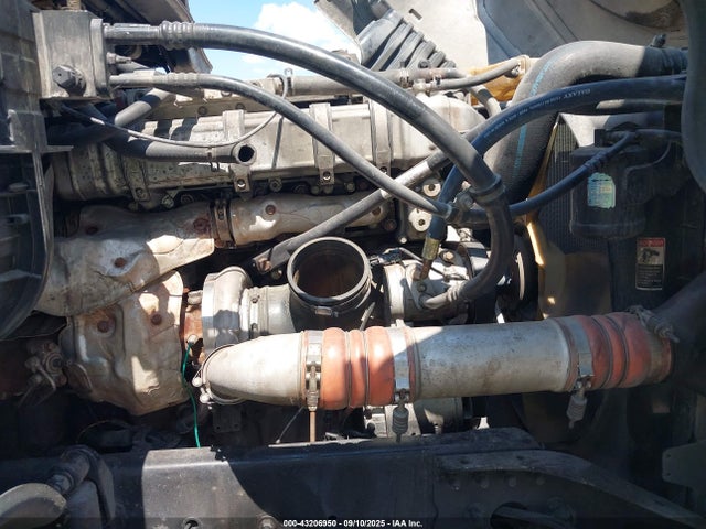 3AKJGLD55GSFN4487 Freightliner detroit diesel dd15 ev