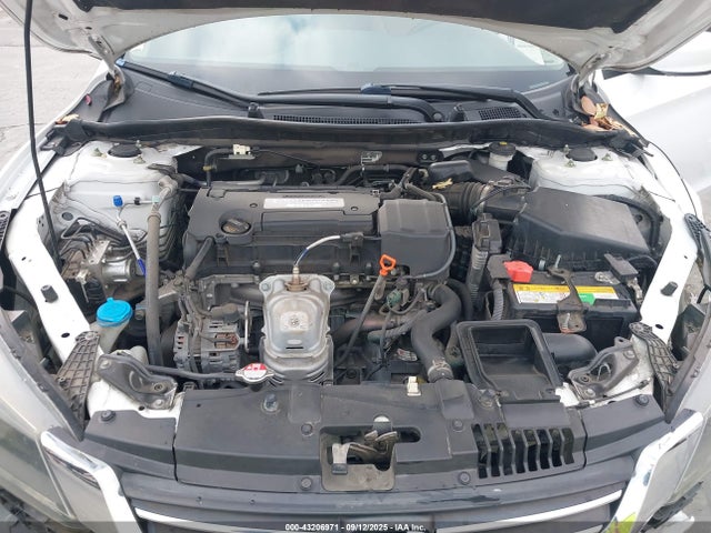 1HGCR2F32FA021579 Honda k24w1
