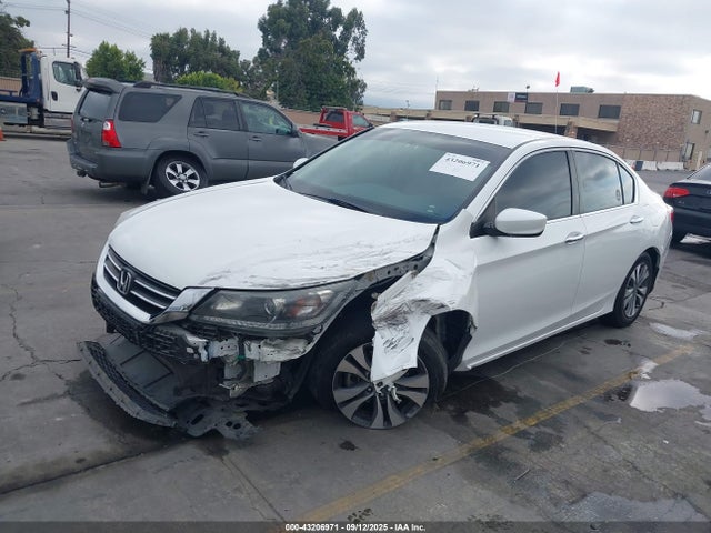 1HGCR2F32FA021579 Honda k24w1