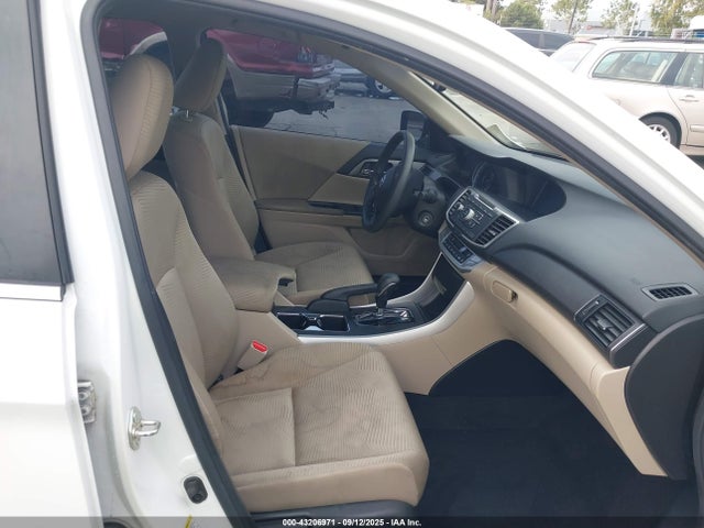 1HGCR2F32FA021579 Honda k24w1