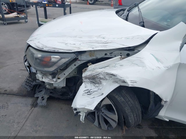1HGCR2F32FA021579 Honda k24w1