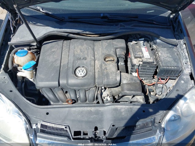 43206991 :رقم المزاد ، 3VWJZ7AJ3AM099581 vin ، 2010 Volkswagen Jetta S مزاد بيع