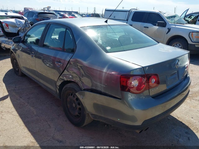 43206991 :رقم المزاد ، 3VWJZ7AJ3AM099581 vin ، 2010 Volkswagen Jetta S مزاد بيع