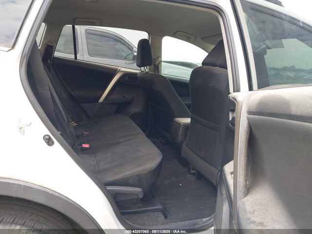Toyota 2ar-fe 2015 2T3ZFREV7FW181746 Image 8