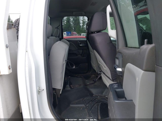 1GB2KUEG1HZ162036 Chevrolet Silverado 2500hd Wt