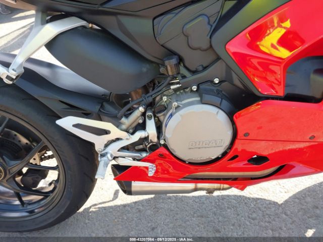 2024 DUCATI PANIGALE ZDMHAATW1RB015425 Photo 7