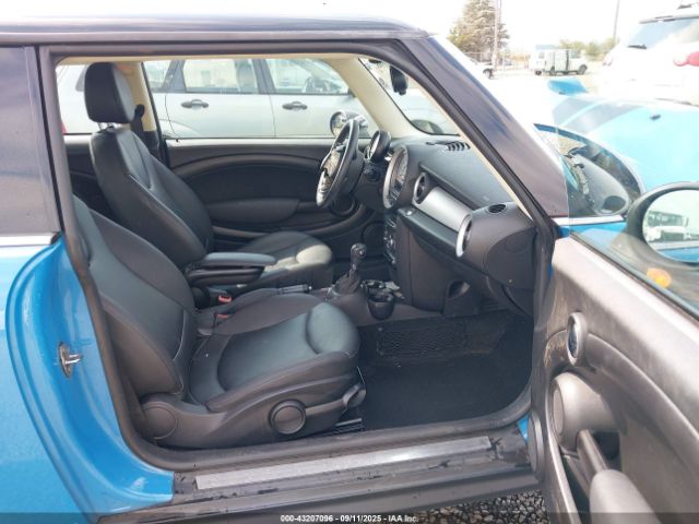 2013 MINI HARDTOP WMWSU3C54DT686972 Photo 4