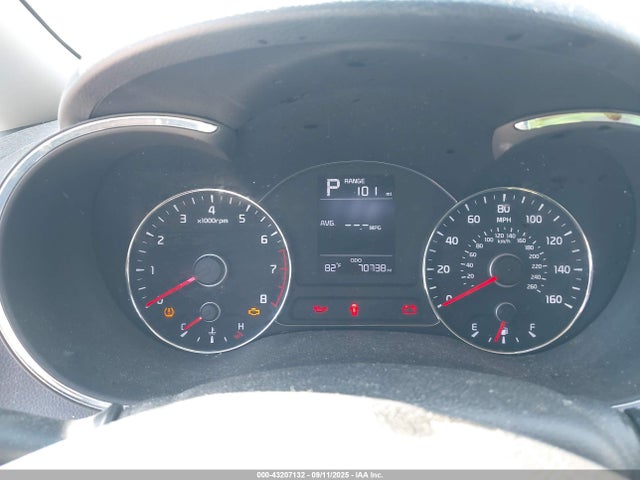 KNAFK5A89H5704781 KIA gdi nu