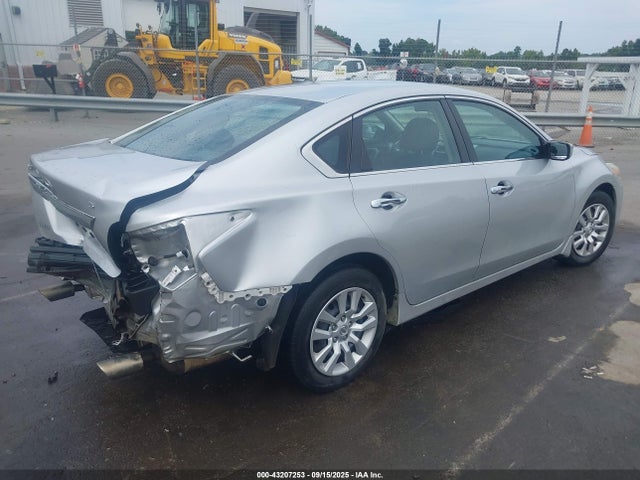 Продажа на аукционе авто 2015 Nissan Altima 2.5 S, vin: 1N4AL3AP5FC189136, номер лота: 43207253