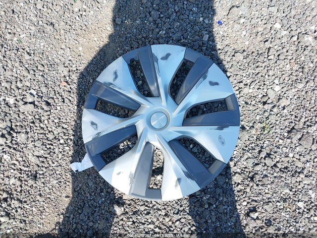 7SAYGDEE8PA105892 Tesla Model Y