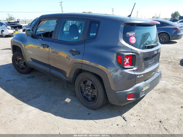 Jeep 2018 2018 ZACCJBAB1JPJ44431 Image 3