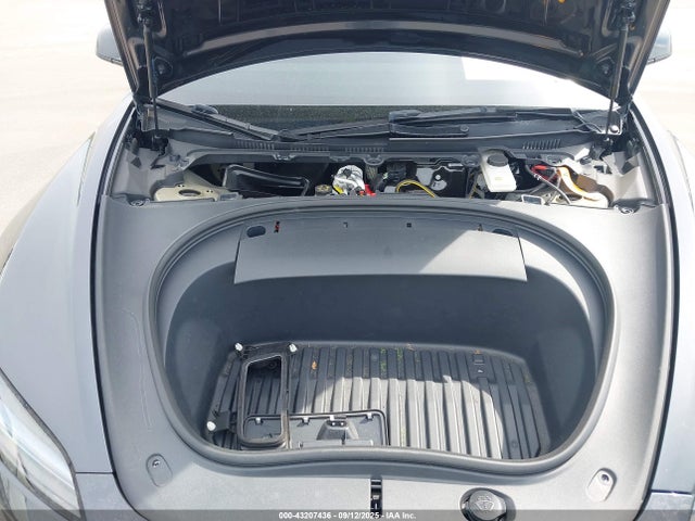 2024 TESLA MODEL 3 5YJ3E1EAXRF738540 Photo 9