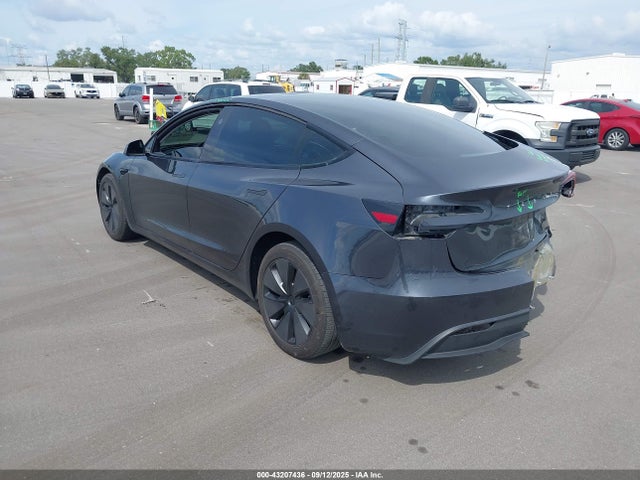 2024 TESLA MODEL 3 5YJ3E1EAXRF738540 Photo 2