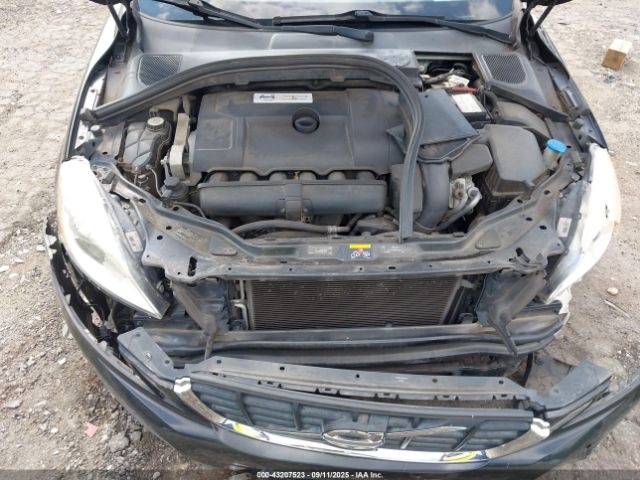 2011 VOLVO XC60 YV4952DL1B2163771 Photo 9