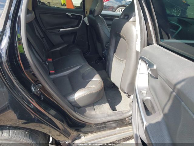 2011 VOLVO XC60 YV4952DL1B2163771 Photo 7