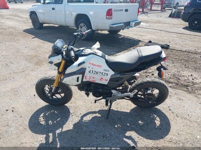 MLHJC7511J5009653 Honda Jc75e-2000001