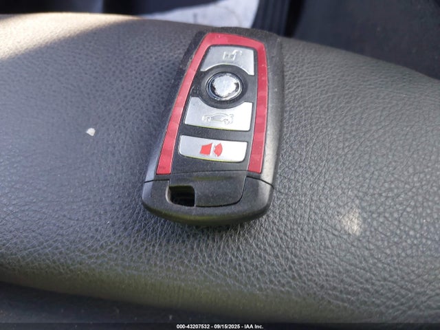 WBA8E3G54GNT79425 BMW 328I