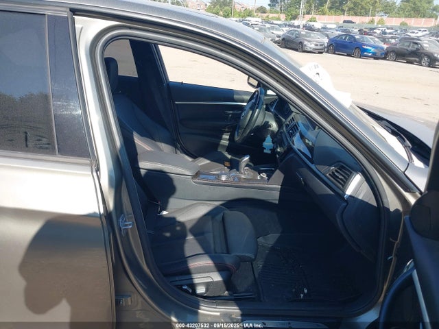 WBA8E3G54GNT79425 BMW 328I