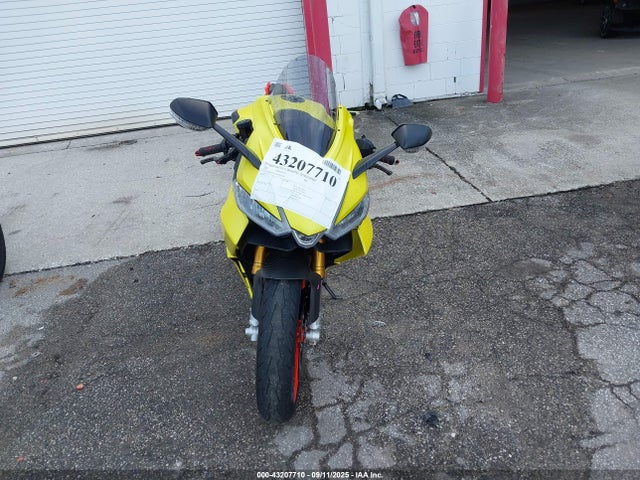 ZD4KSUG0XPS002048 Aprilia Rs