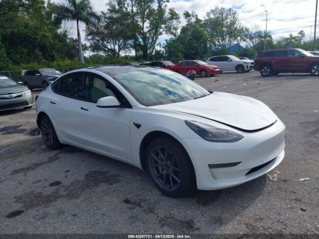 2022 TESLA MODEL 3 5YJ3E1EB0NF351174 Photo 0