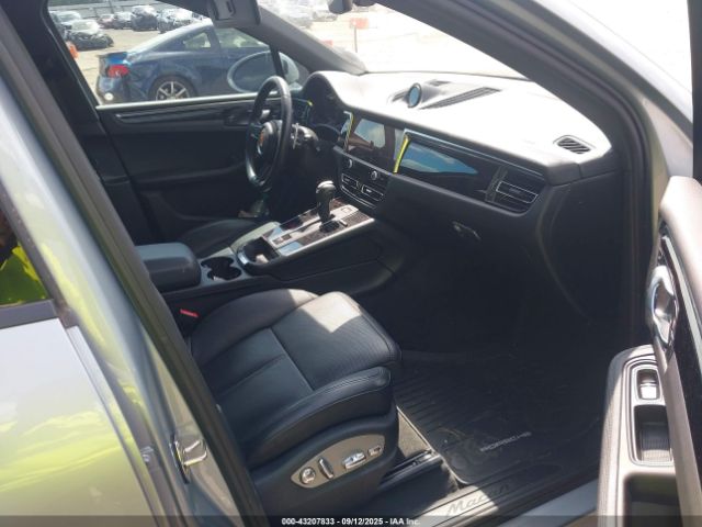 2023 PORSCHE MACAN WP1AA2A58PLB09868 Photo 4