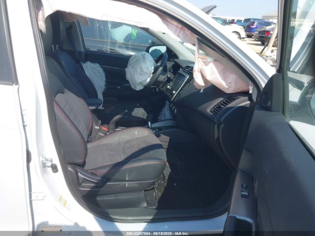 2025 MITSUBISHI OUTLANDER SPORT JA4ARUAU2SU006603 Photo 4