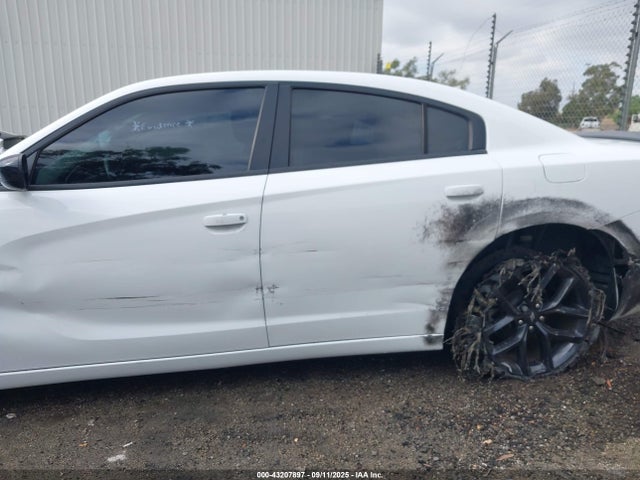 Dodge 2022 2022 2C3CDXBG8NH110712 Image 12