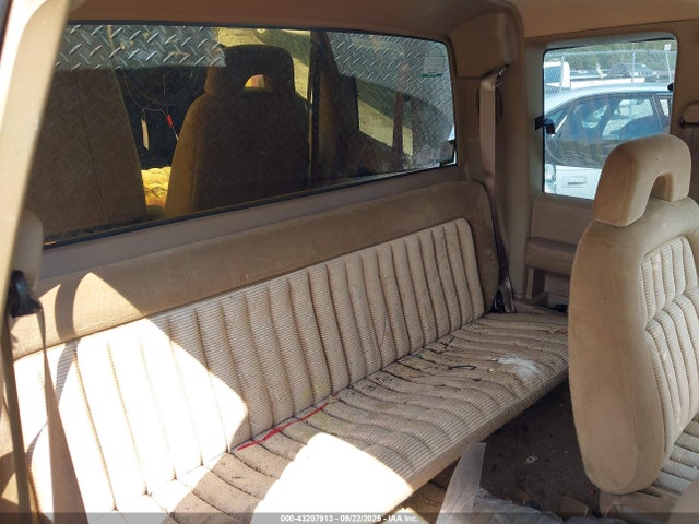 43207913 :رقم المزاد ، 2GCEC19K5R1192444 vin ، 1994 Chevrolet Gmt-400 C1500 مزاد بيع
