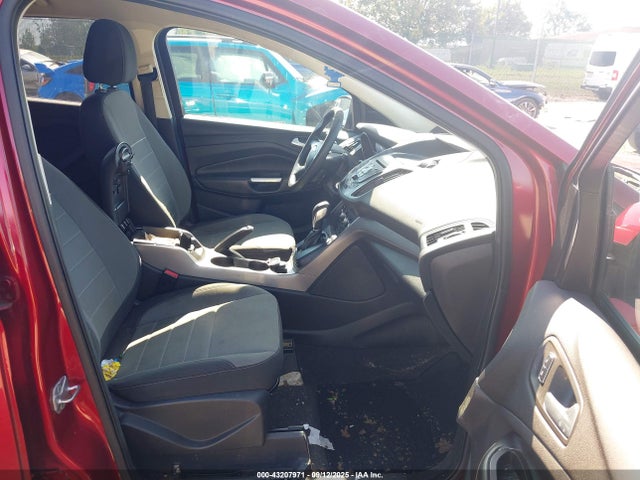 1FMCU9GX6EUC15578 Ford Escape