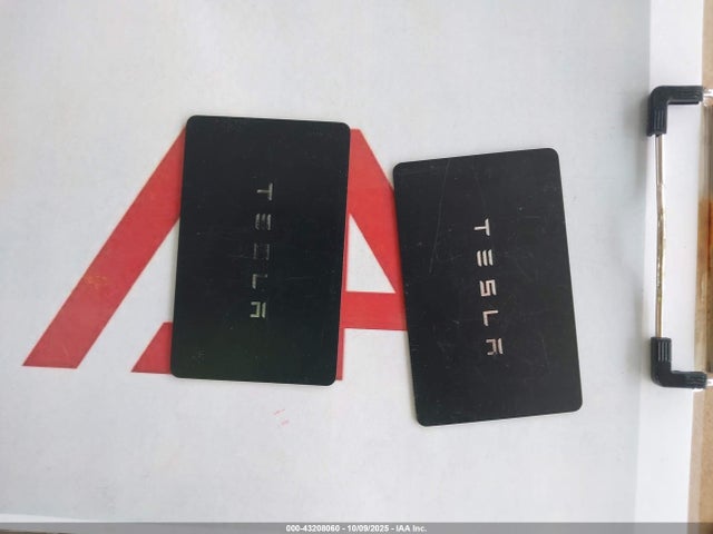 2023 TESLA MODEL 3 5YJ3E1EAXPF670060 Photo 10