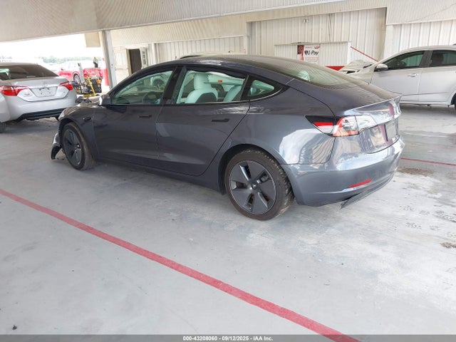 2023 TESLA MODEL 3 5YJ3E1EAXPF670060 Photo 2