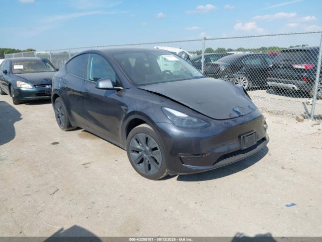 2025 TESLA MODEL Y 7SAYGDED0SA371231