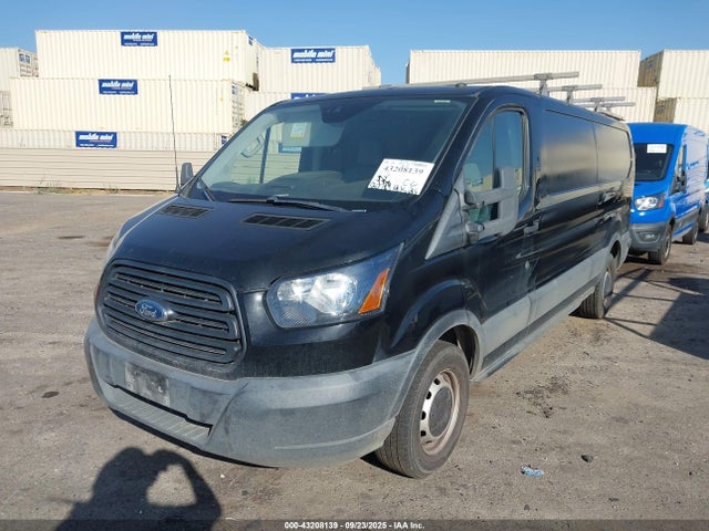 Ford 2019 2019 1FTBW2YG5KKB74433 Image 2