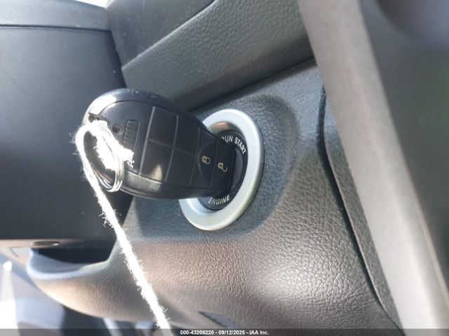 2018 RAM 1500 3C6RR7KG7JG238657 Photo 10